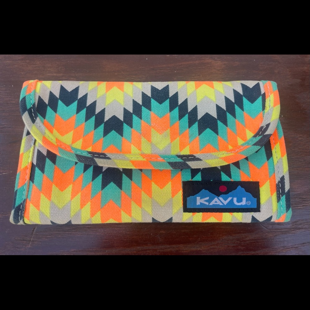 KAVU wallet/clutch